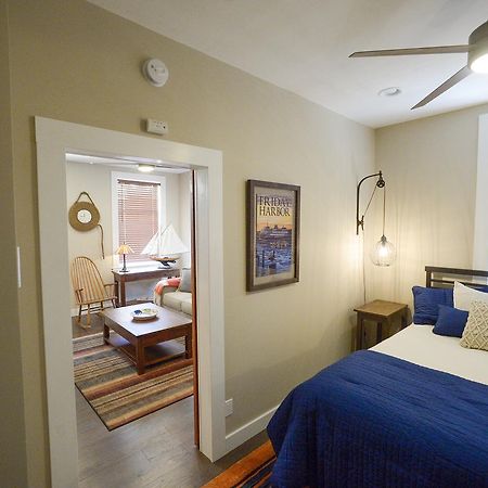 Captain'S Quarters Vacation Rental 星期五港 外观 照片